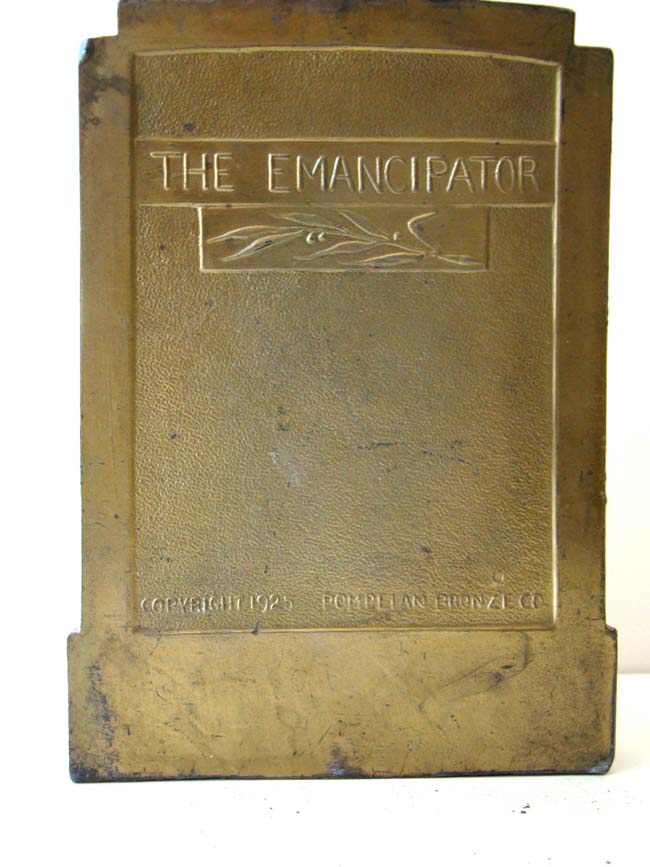 A pair of Antique Bookends entitled "The Emancipator" depicting Abraham Lincoln manufactured in 1925 by the Pompeian Bronze Company. — image 3